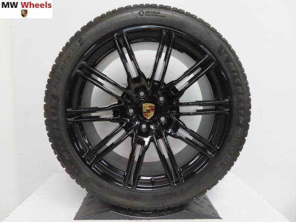 Originele Porsche Cayenne GTS  21 inch velgen met Michelin winterbanden - Afbeelding 3