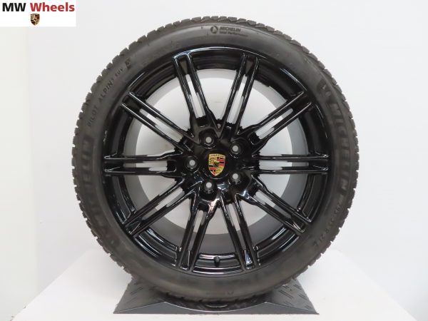 Originele Porsche Cayenne GTS  21 inch velgen met Michelin winterbanden - Afbeelding 4