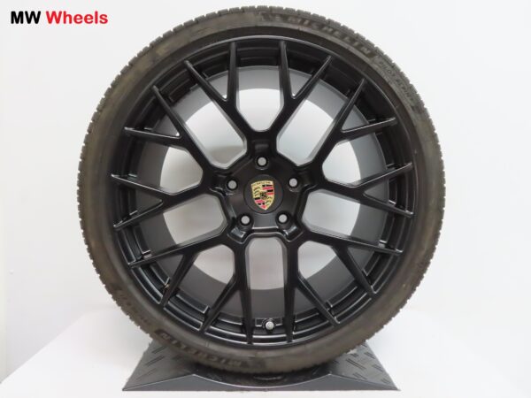 Originele Porsche 911 992 RS Spyder 20-21 inch velgen met winterbanden - Afbeelding 5