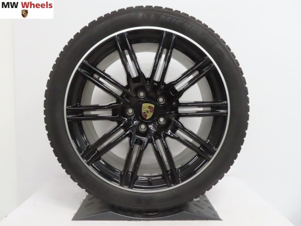 Originele Porsche Cayenne GTS 21 inch velgen met Michelin winterbanden - Afbeelding 2