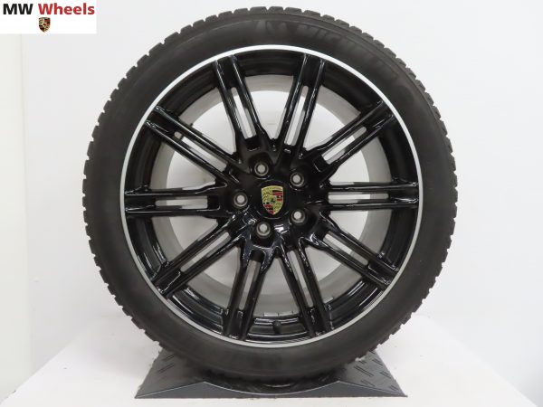 Originele Porsche Cayenne GTS 21 inch velgen met Michelin winterbanden - Afbeelding 4