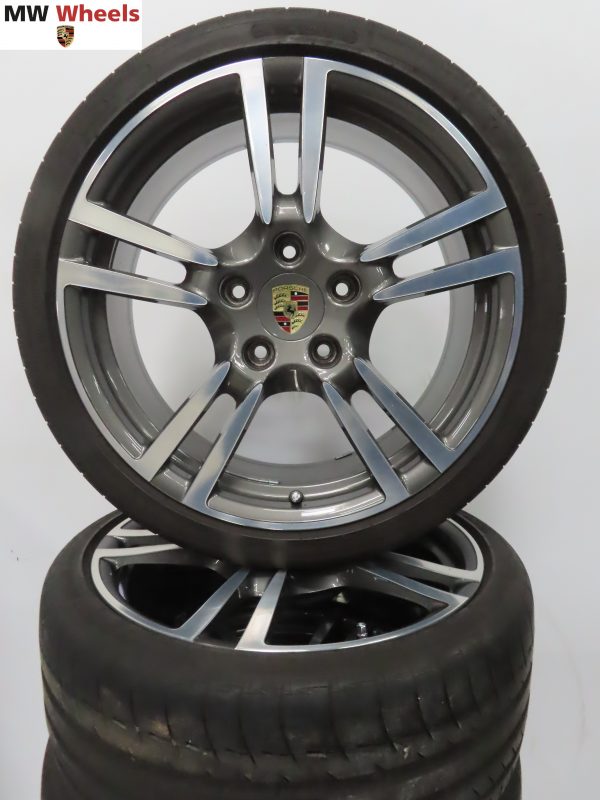 Originele Porsche 911 997 Turbo II 19 inch velgen 4 en 4S met Michelin zomerbanden